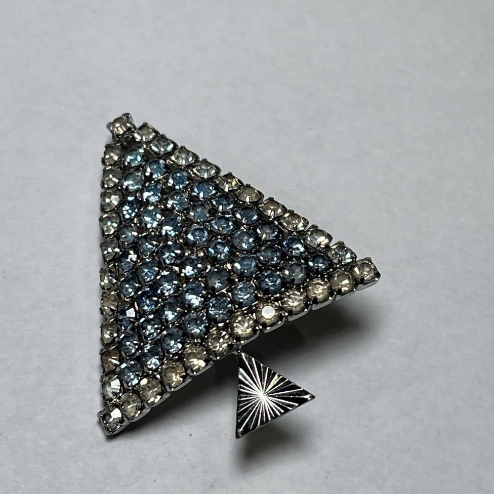 VINTAGE CHRISTMAS TREE PIN BROOCH BLUE RHINESTONES MID CENTURY MODERN BOOK PIECE